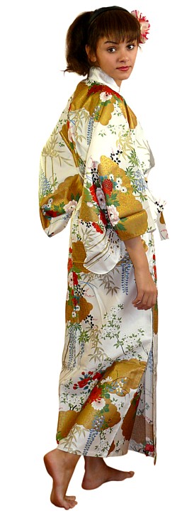 японское традиционное женское кимоно  в интернет-магазине KIMONO-JAPAN.RU