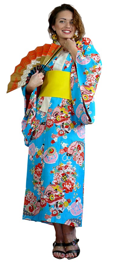 кимоно и японский веер