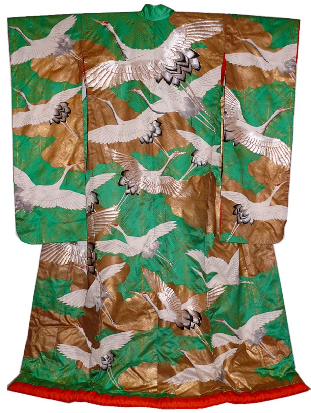 японское традиционное свадебное кимоно с ручной вышивкой и росписью