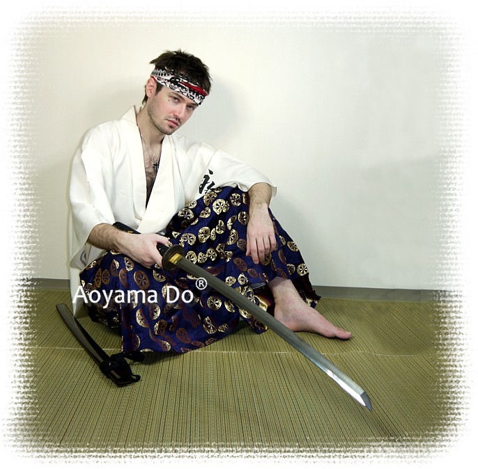 японская одежда: хакама из шелковой парчи, шелковое кимоно