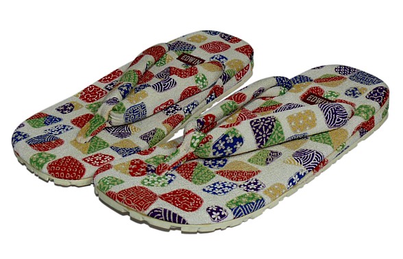 японская традиционная женская обувь для дома и улицы