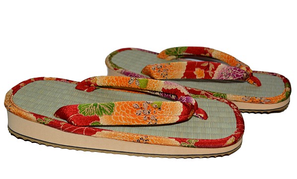 японская традиционная женская обувь ДЗОРИ